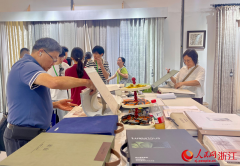 中国轻纺城北联市场今岁首年月次纳结构